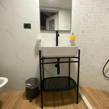 Vila-amo, Suites&rooms In Center 地拉那