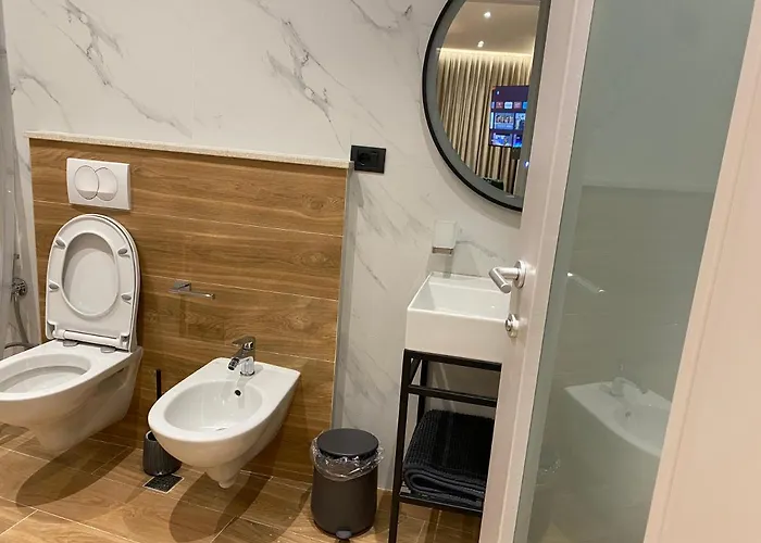 Vila-amo, Suites&rooms In Center Alojamento de Acomodação e Pequeno-almoço Tirana