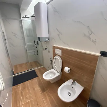 Couette-café Vila-amo, Suites&rooms In Center 3*